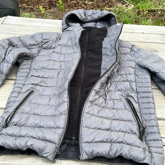 CALVIN KLEIN - Picture 2 of 8